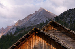 Fanes Barns