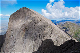 Challenger Summit Block